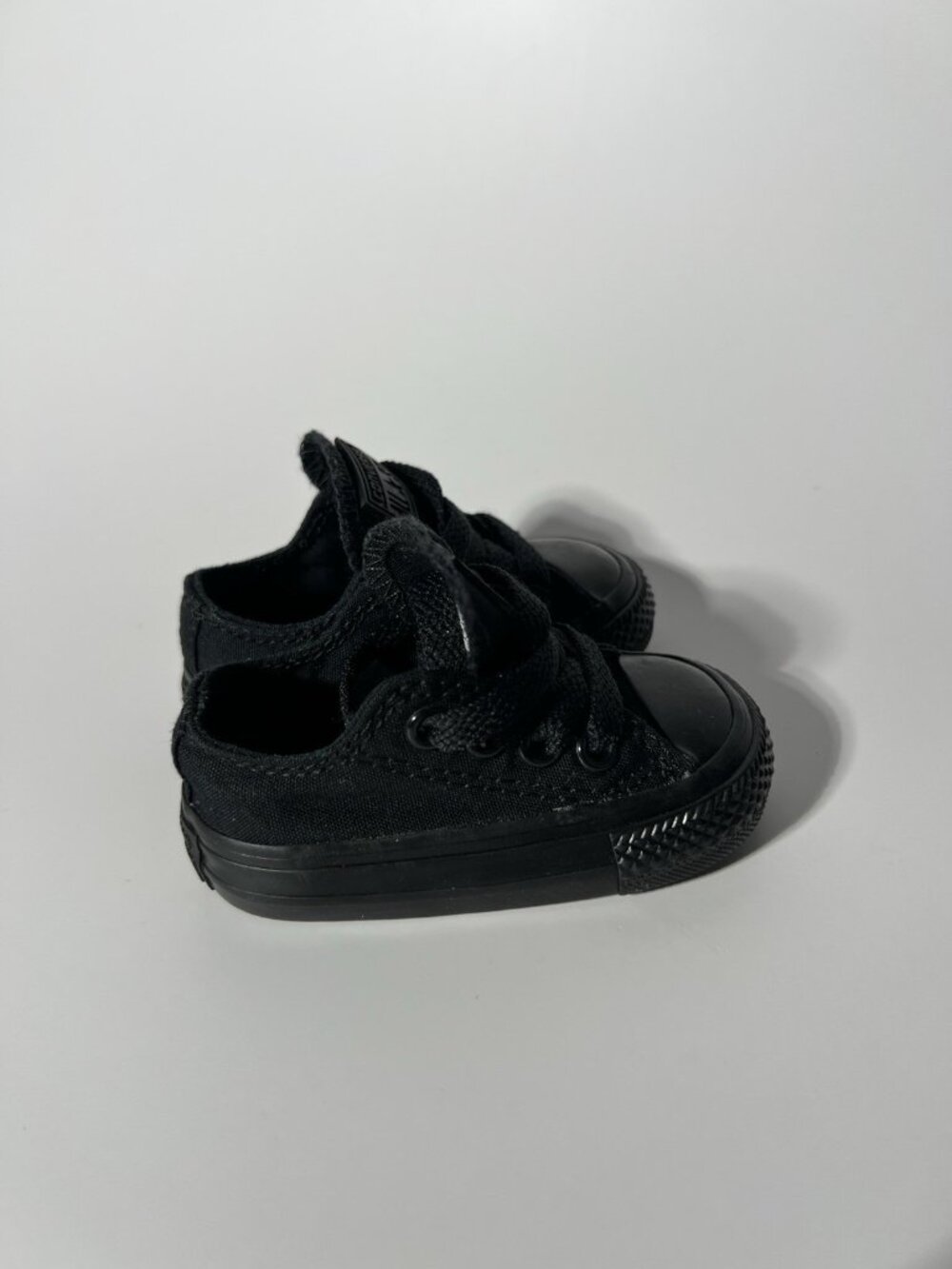 Converse Chuck Taylor All Star Black Canvas Baby Infant Size 2 Low Top - Picture 8 of 12